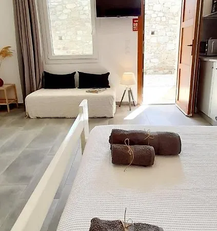 Maison d'hôtes In Studio - Myloch Village Mykonos 3